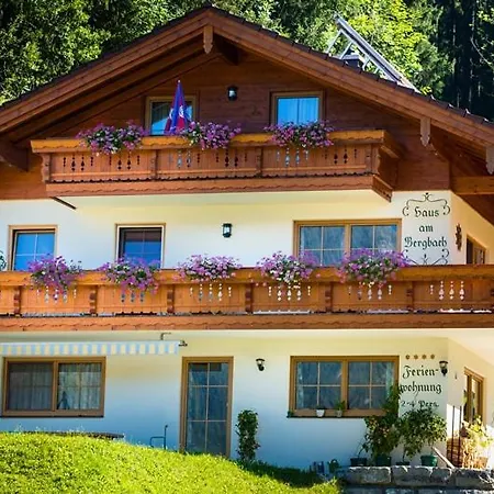 Haus Am Bergbach * Шёнау-ам-Кёнигсзе